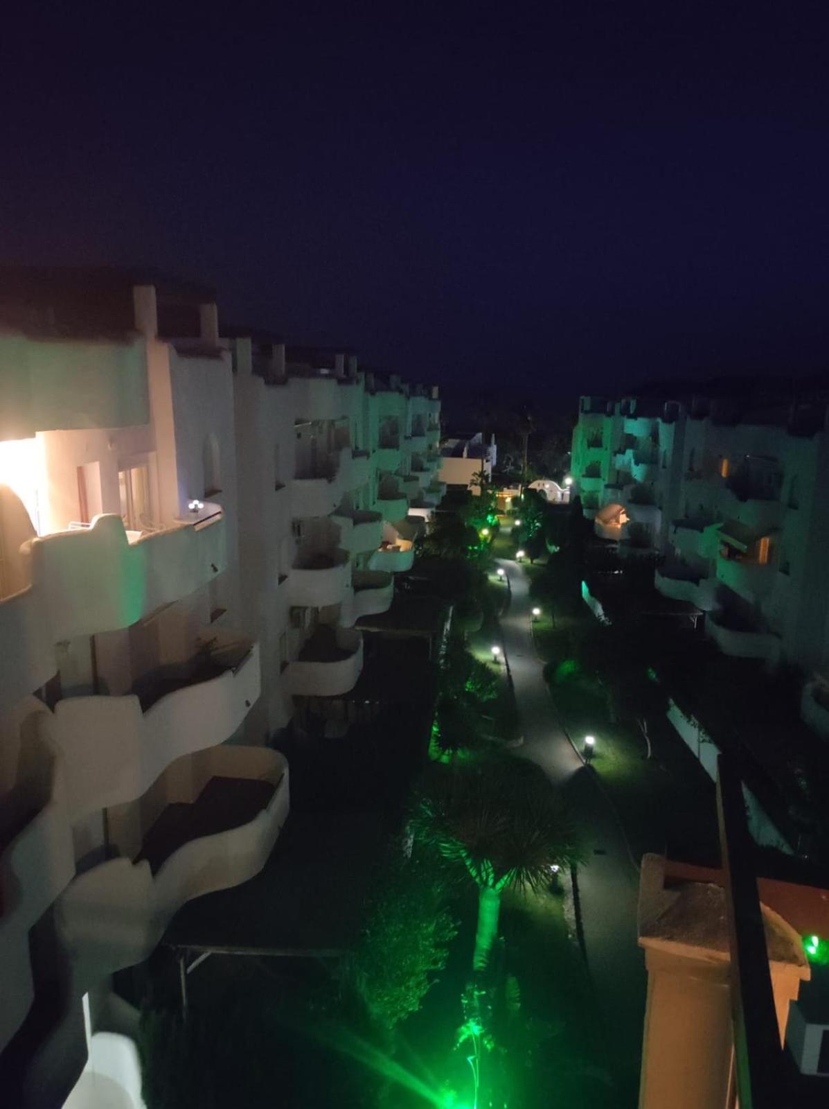 Atico Duplex Con Vistas Al Mar En Захара-де-лос-Атунес Экстерьер фото